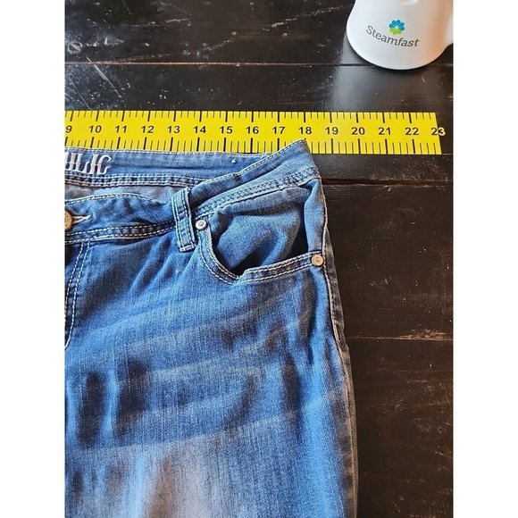 WOMENS 17/18 MED WASH HYDRAULIC JEANS MID RISE BOOT CUT STUDDED POCKET FLEX - Picture 6 of 11